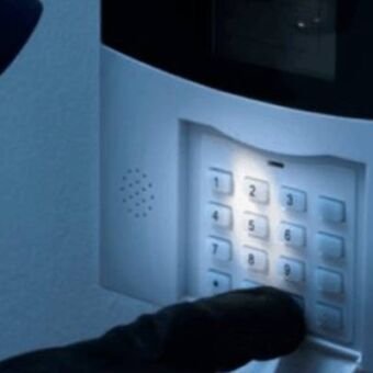 Alarmes -Vídeo Vigilância- Acessos Biométricos-Acessórios